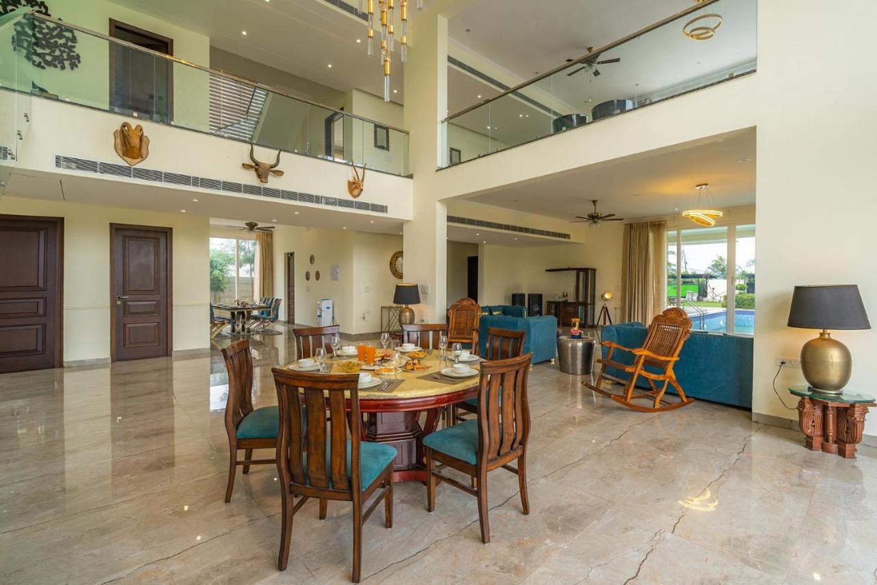 Stayvista At Blanc Belle With Outdoor Pool Sohna Экстерьер фото