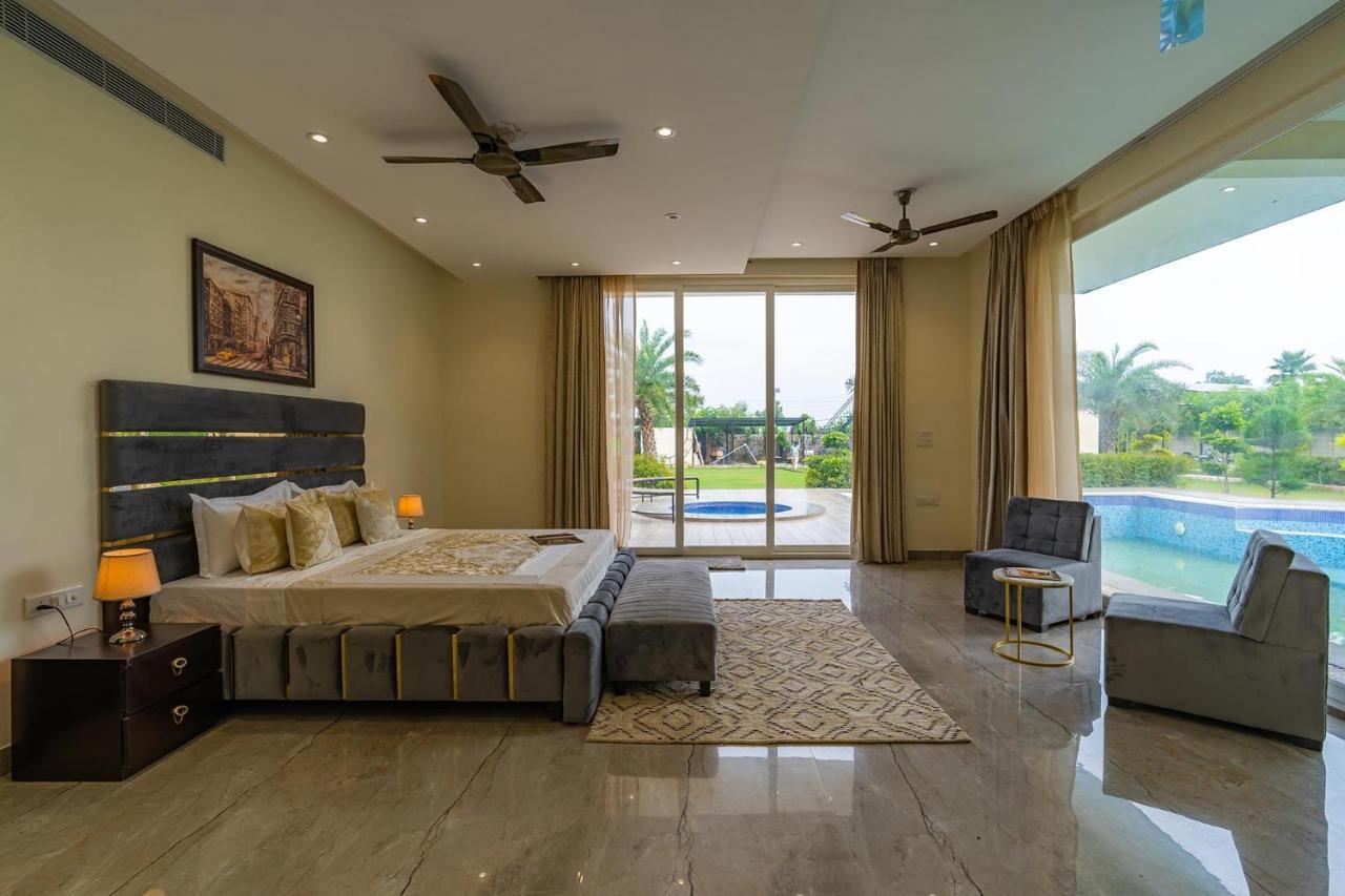 Stayvista At Blanc Belle With Outdoor Pool Sohna Экстерьер фото